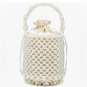 Pearl bucket handbag